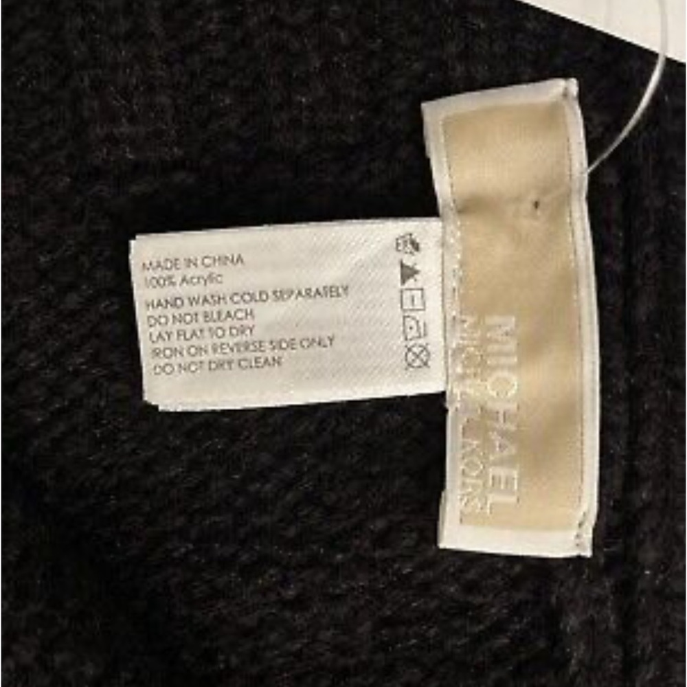 MICHAEL KORS 2 Pc Gift Set Knit Scarf & Hat /Beanie Black Silver Logo AUTHENTIC - Picture 3 of 6